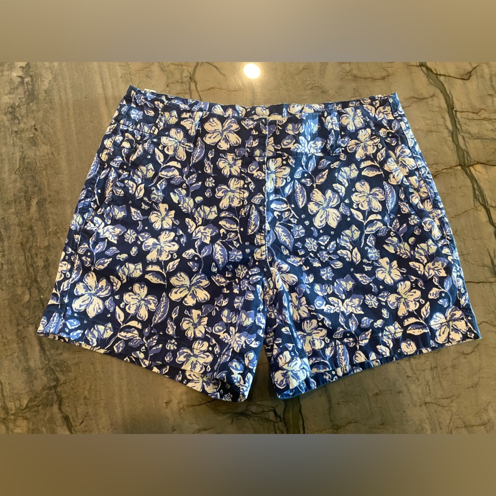 Vineyard Vines Floral Shorts